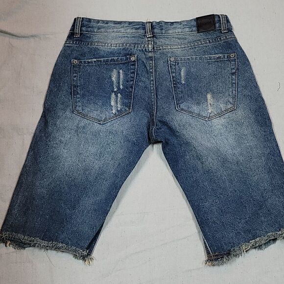 .ens Trill Nation Jean Distressed Shorts - Picture 7 of 12